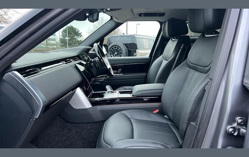 Used Land Rover Range Rover Autobiography 460 HP (338 kW) 2025 Grey SUV