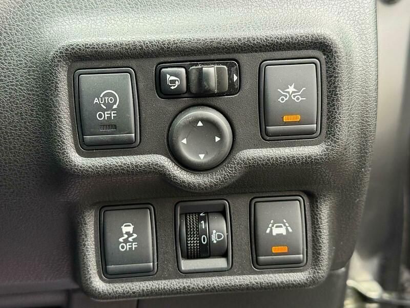 Used Nissan Note Acenta Premium 98 HP (72 kW) 2015 Grey Hatchback