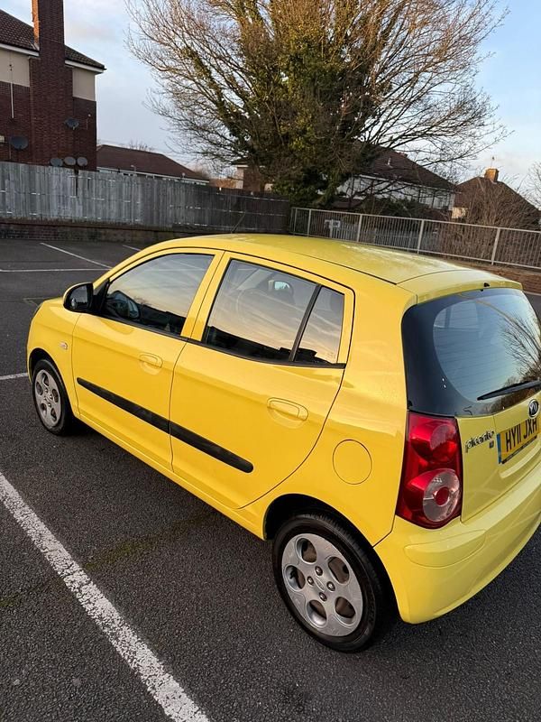 Used Kia Picanto 2011 Yellow Hatchback