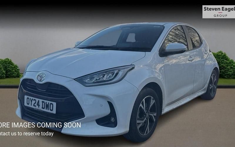 Used Toyota Yaris Hybrid Design 116 HP (85 kW) 2026 Hatchback