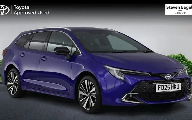 Used Toyota Corolla Design 140 HP (102 kW) 2025 Estate