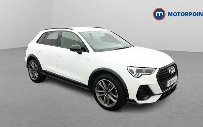 Second-hand Audi Q3 Black Edition 150 CP (110 kW) 2022 SUV