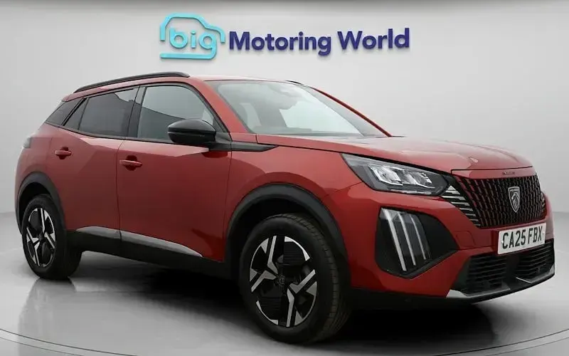Used Peugeot 2008 Allure 131 HP (96 kW) 2024 SUV