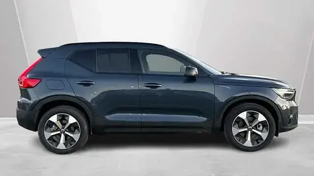 New Volvo XC40 Plus 194 HP (142 kW) 2026 SUV