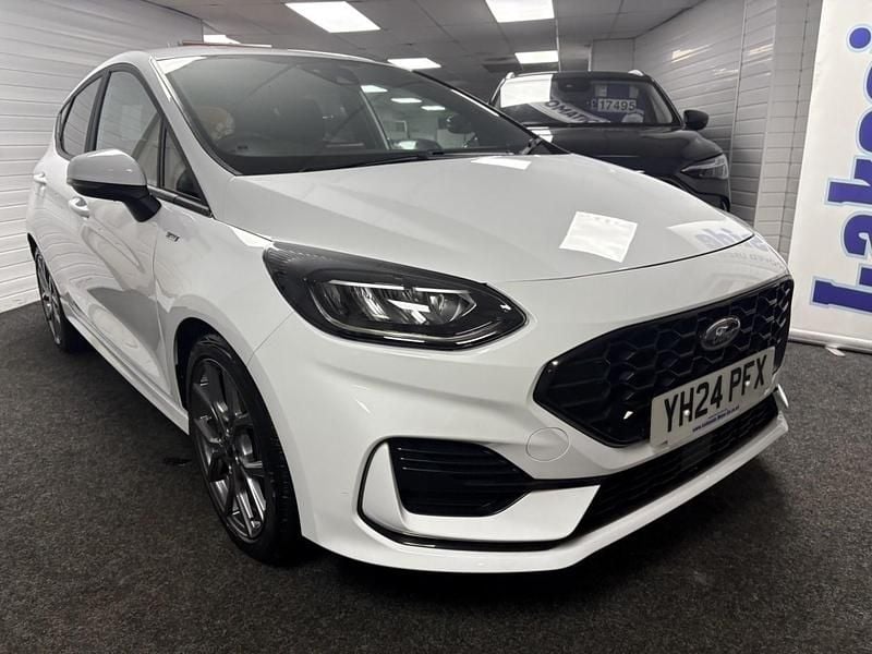 Used Ford Fiesta ST-Line 125 HP (91 kW) 2024 White Hatchback