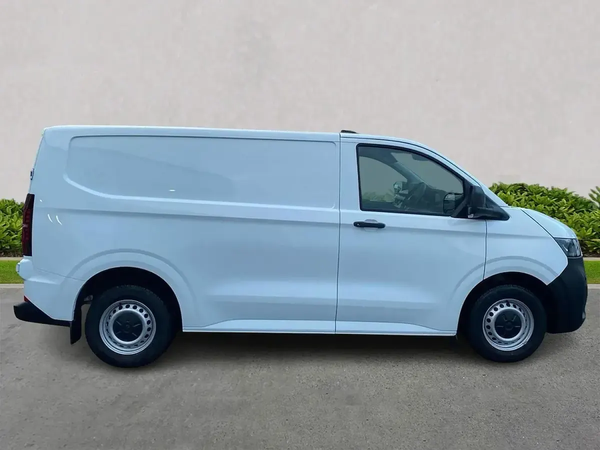 Used VW T7 100 kW (136 HP) 2025 White Van