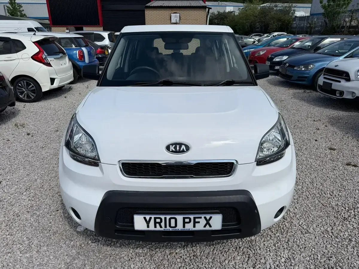 Used Kia Soul 126 HP (92 kW) 2010 White SUV