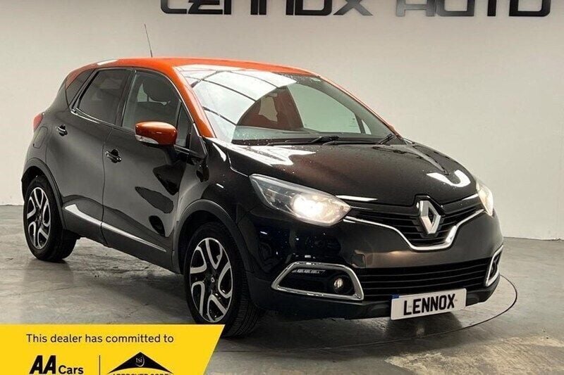 Black/orange Used 2015 Renault Captur Dynamique SUV | £7,690 (Good price) - Image 1/1