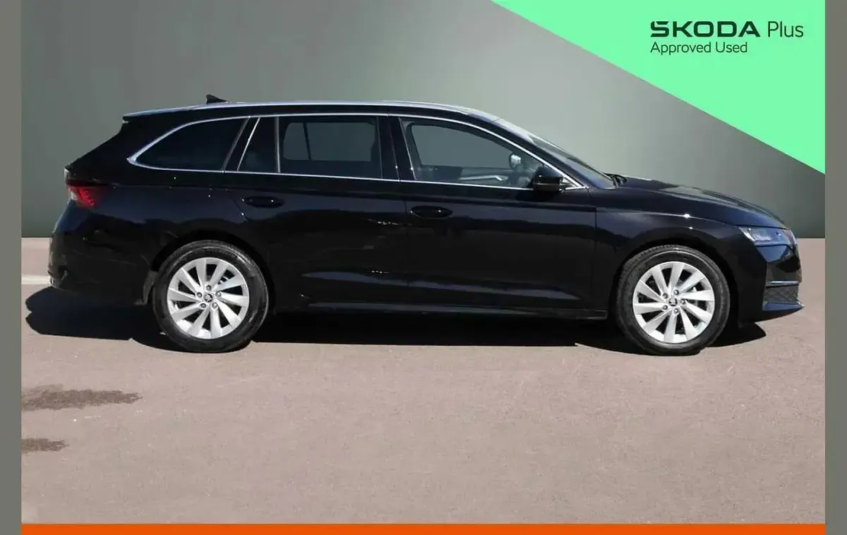 Gebraucht Skoda Octavia SE L 147 PS (108 kW) 2025 Schwarz Kombi