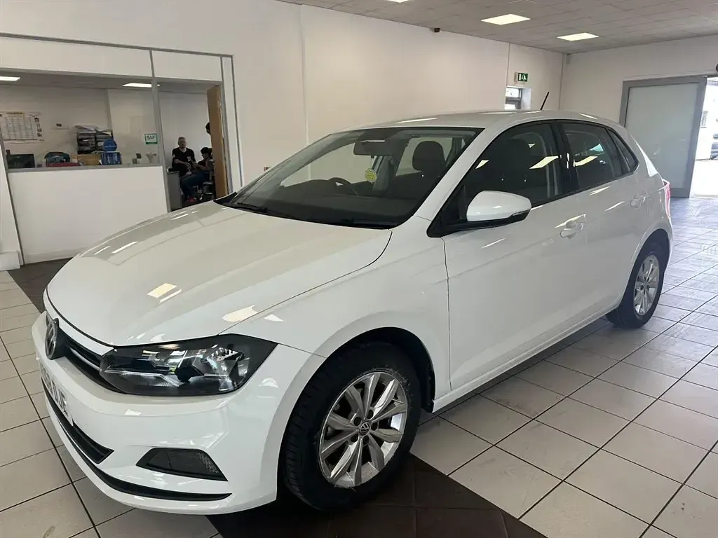 Used VW Polo SE 2018 White Hatchback
