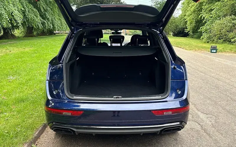 Used Audi Q5 Comfort 265 HP (194 kW) 2022 Blue SUV