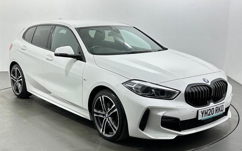 Used BMW 118 M Sport 150 HP (110 kW) 2020 White Hatchback