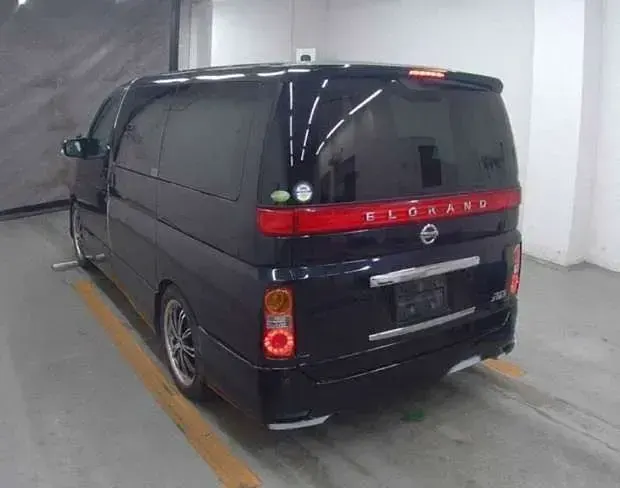 Used Nissan Elgrand Premium Edition 2009 Black