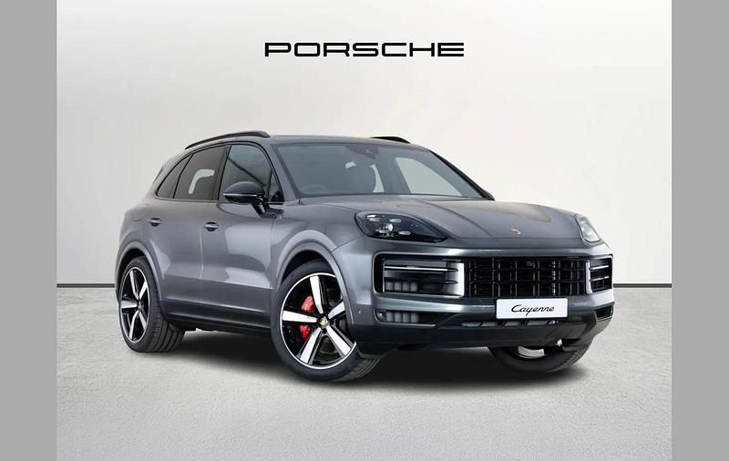 Used Porsche Cayenne S 468 HP (344 kW) 2025 Grey SUV