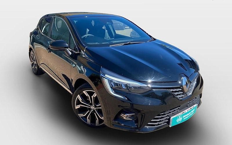 Używany Renault Clio V Version S 90 KM (66 kW) 2021 Hatchback