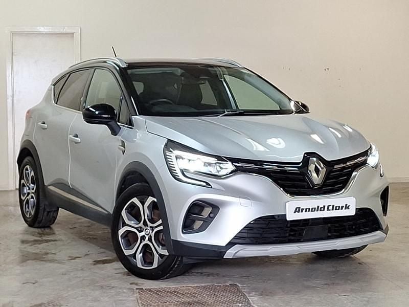 Grey Used 2022 Renault Captur SE SUV | £16,998 (Fair price) - Image 1/4