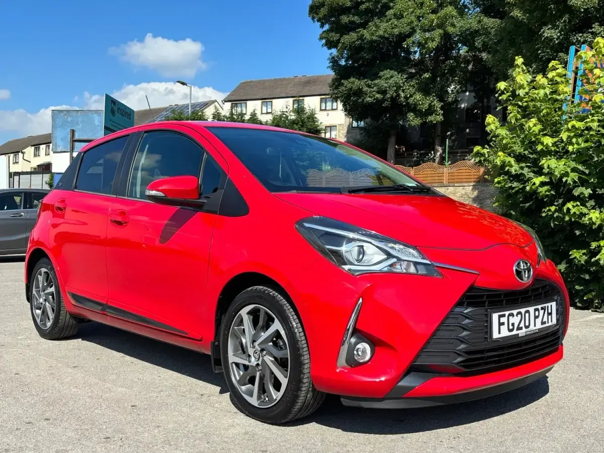 Used Toyota Yaris 2020 Red Hatchback