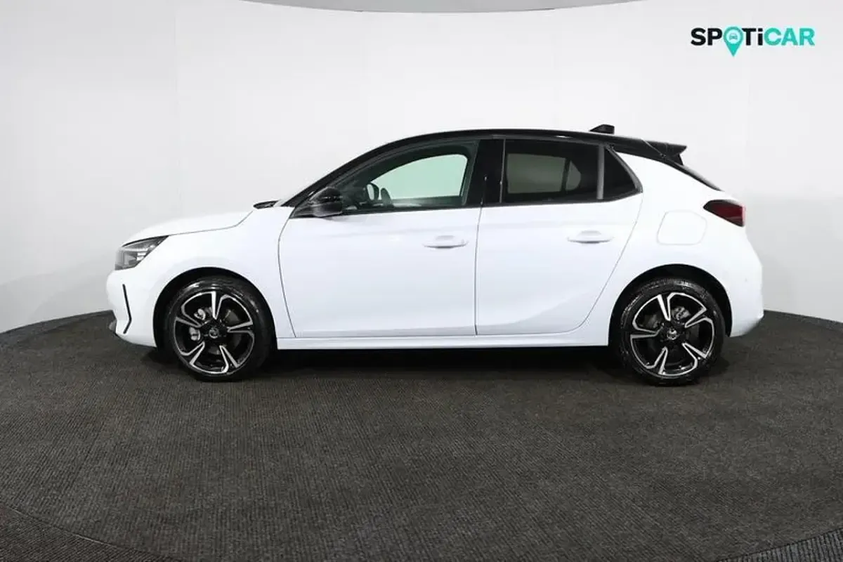 Used Vauxhall Corsa Ultimate 99 HP (72 kW) 2025 White Hatchback
