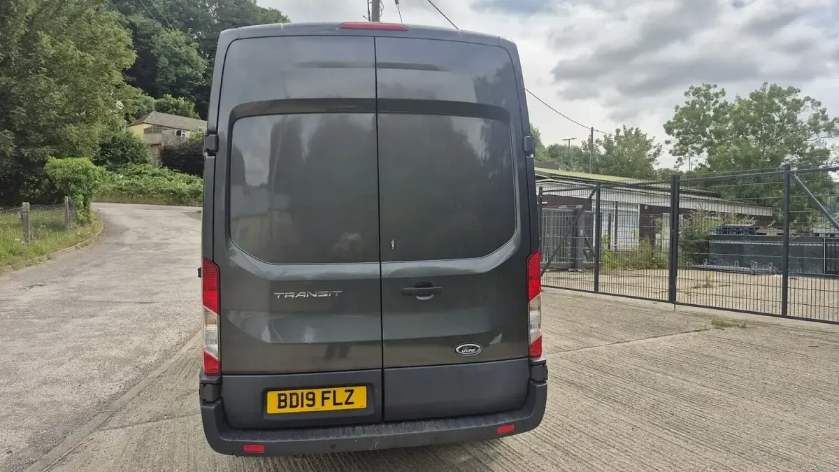 Used Ford Transit 130 HP (95 kW) 2019 Grey Van