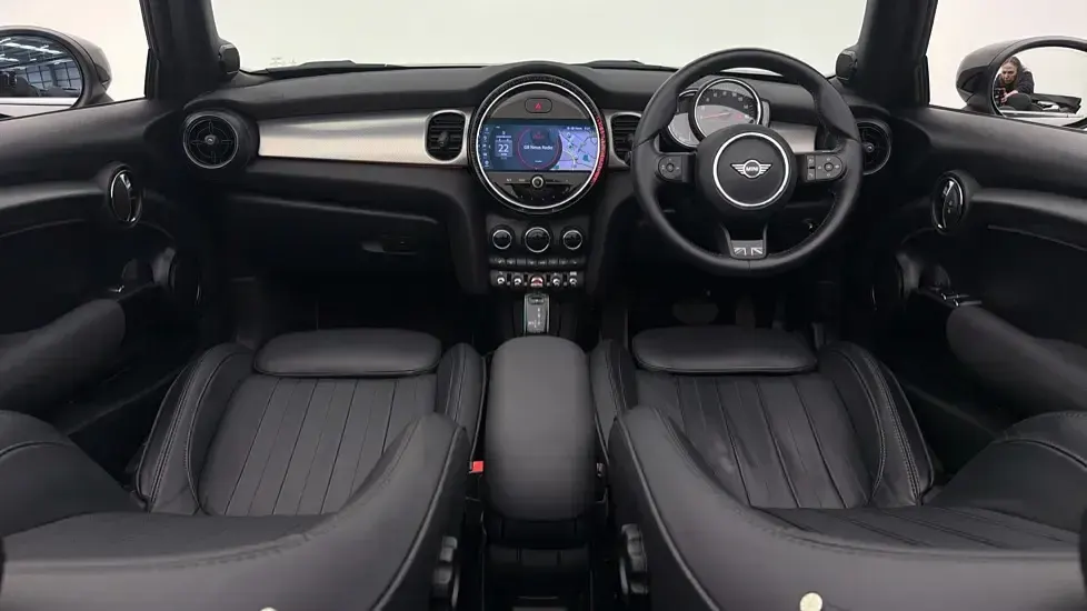 Used Mini Cooper Cabriolet Exclusive 134 HP (98 kW) 2022 Grey Cabriolet