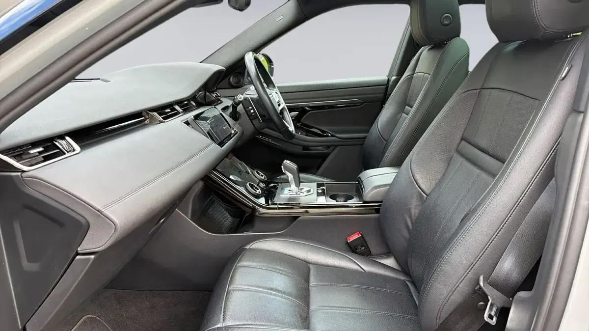 Used Land Rover Range Rover evoque SE Dynamic 2021 Silver SUV