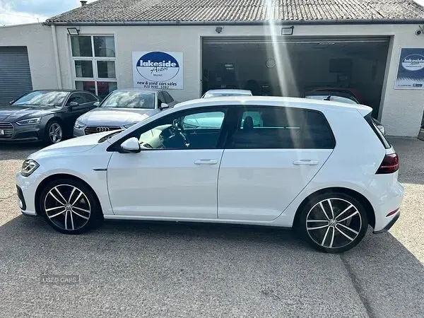 Used VW Golf VII GTD 184 HP (135 kW) 2019 White Hatchback