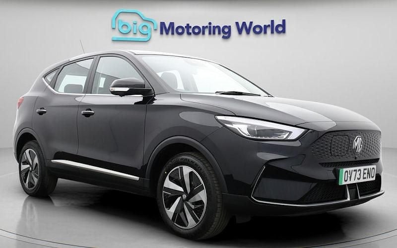 Black Used 2023 MG ZS SE Hatchback | £14,300 (Fair price) - Image 1/4