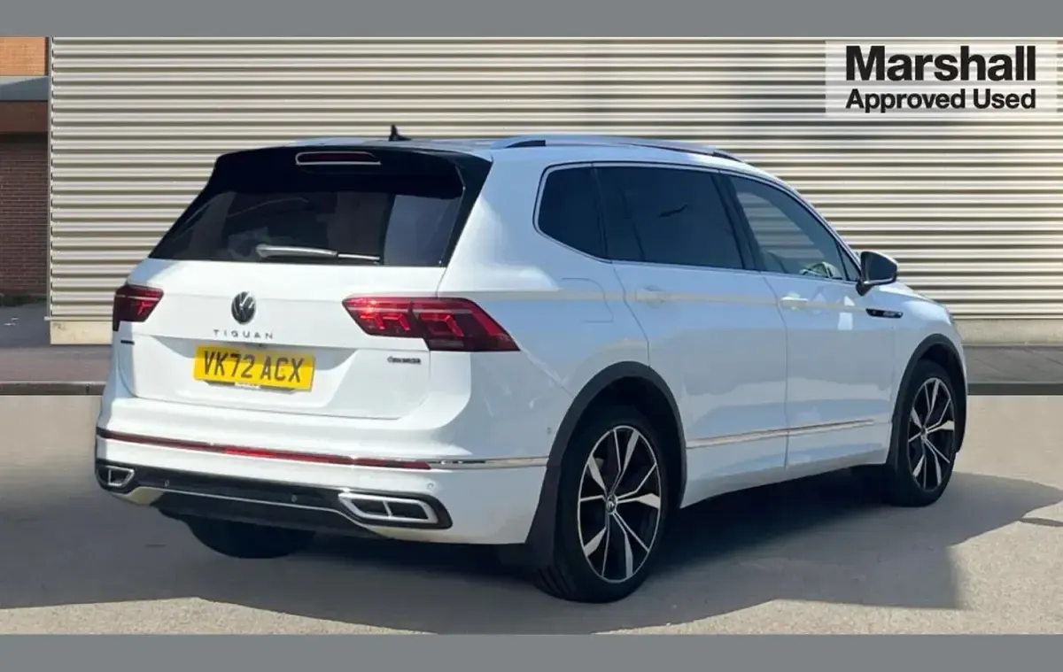 Used VW Tiguan Allspace R-line 245 HP (180 kW) 2022 White SUV
