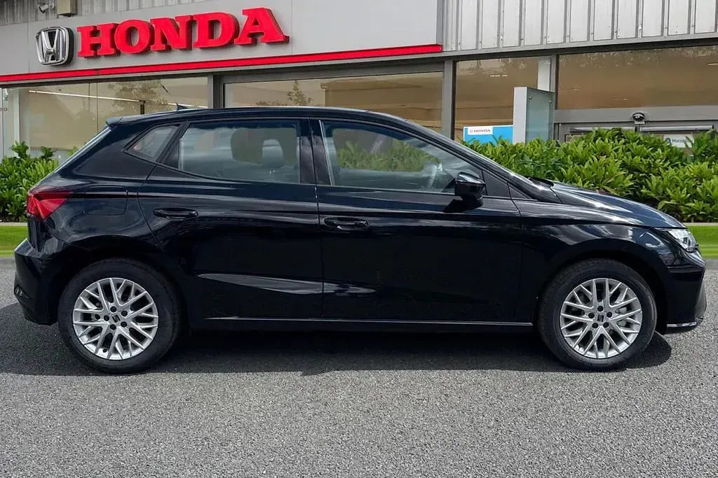 New Seat Ibiza SE Technology 115 HP (84 kW) 2026 Black Hatchback