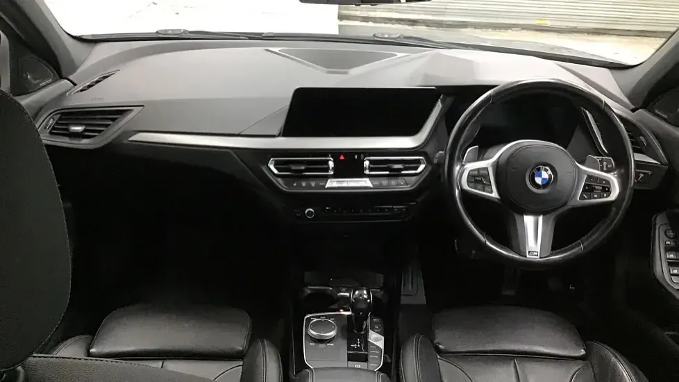 Used BMW 120 M Sport 187 HP (137 kW) 2020 Black Hatchback