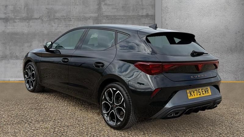 Used Cupra Leon 150 HP (110 kW) 2025 Black