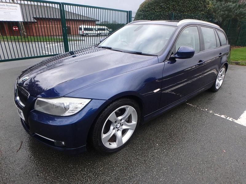 Used BMW 325 204 HP (150 kW) 2011 Blue Estate