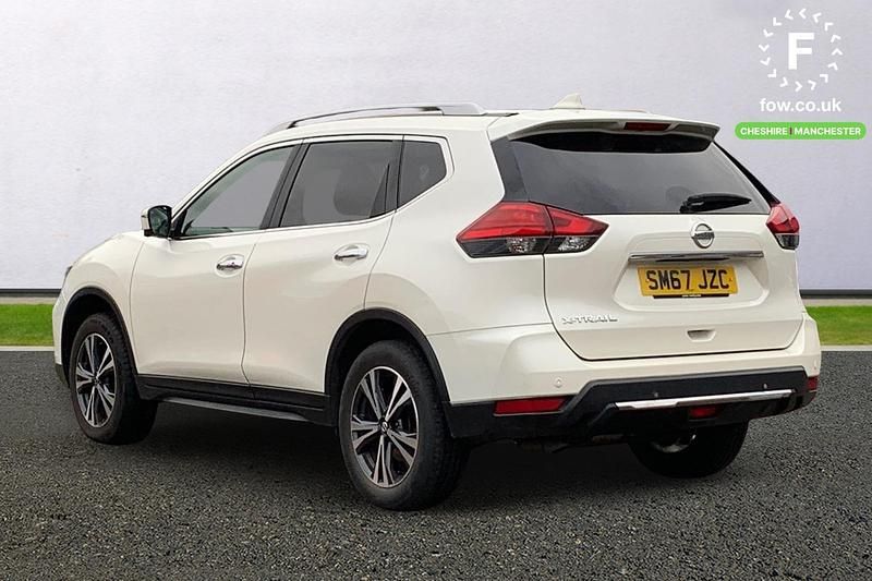 Used Nissan X-Trail N-Connecta 131 HP (96 kW) 2017 White SUV