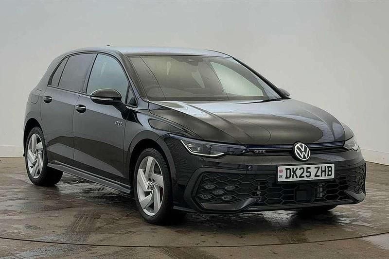 Black Used 2025 VW Golf VIII GTE Hatchback | £28,390 (Expensive) - Image 1/4