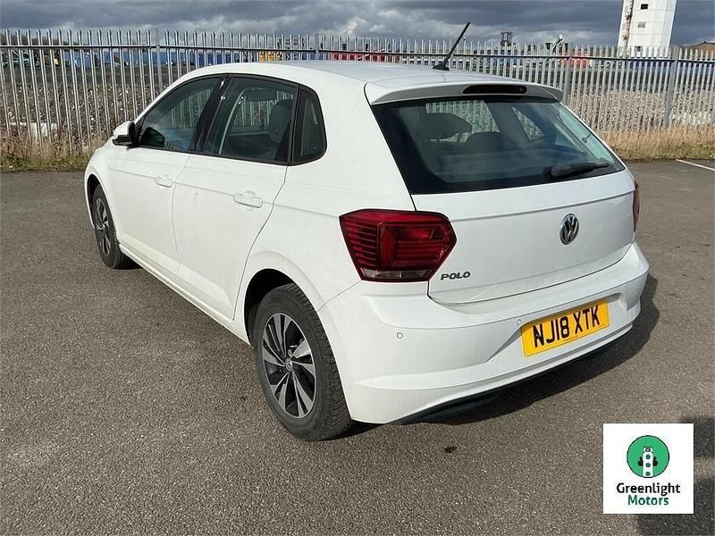 Used VW Polo SE 2018 White Hatchback
