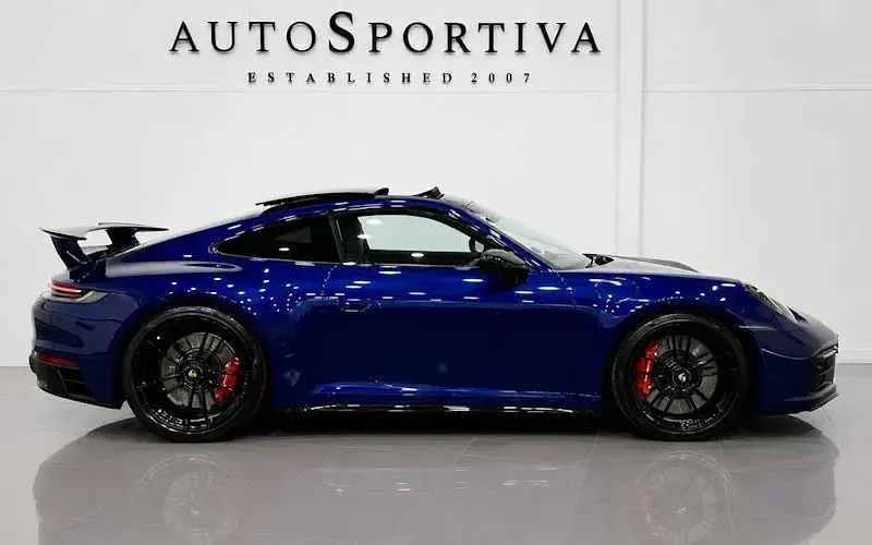 Used Porsche 992 480 HP (353 kW) 2022 Blue Coupe