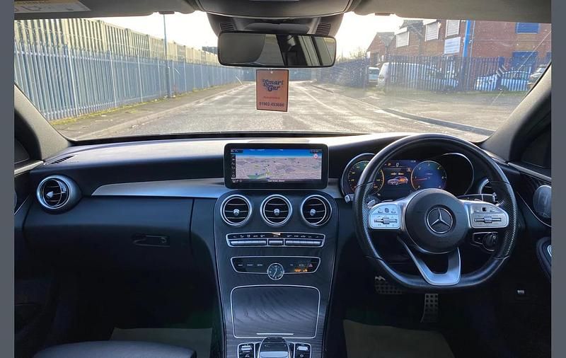 Used Mercedes C300 AMG Line Premium Plus 241 HP (177 kW) 2019 Black Estate