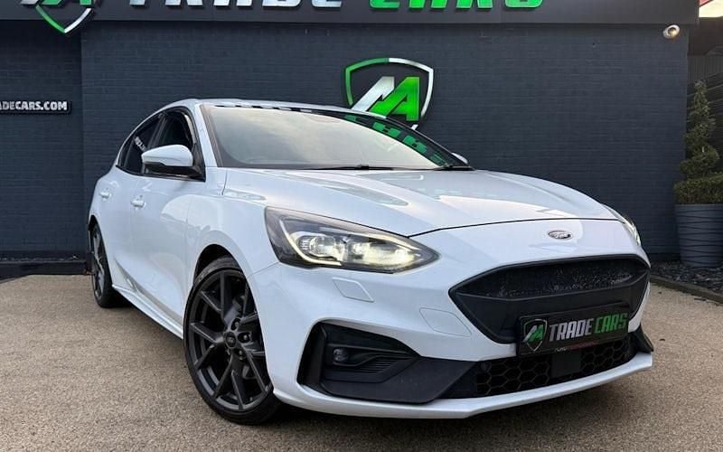 Used 2021 Ford Focus ST Hatchback | £13,998 (Super price) - Image 1/4