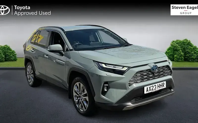 Used Toyota RAV4 222 HP (163 kW) 2025 SUV