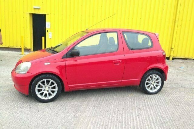 Used Toyota Yaris 2001 Hatchback