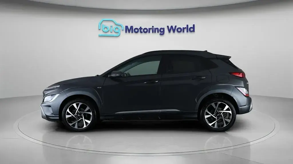 Used Hyundai Kona Premium 120 HP (88 kW) 2023 Grey SUV