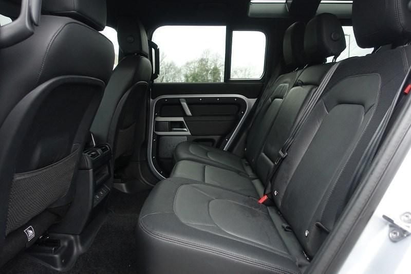 Used Land Rover Defender SE Dynamic 2024 Silver Estate