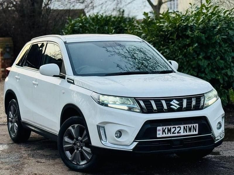 Used Suzuki Vitara SZ-T 129 HP (94 kW) 2022 White SUV