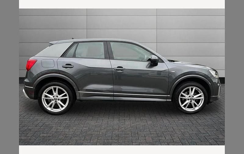 Used Audi Q2 S-Line 150 HP (110 kW) 2020 Grey SUV