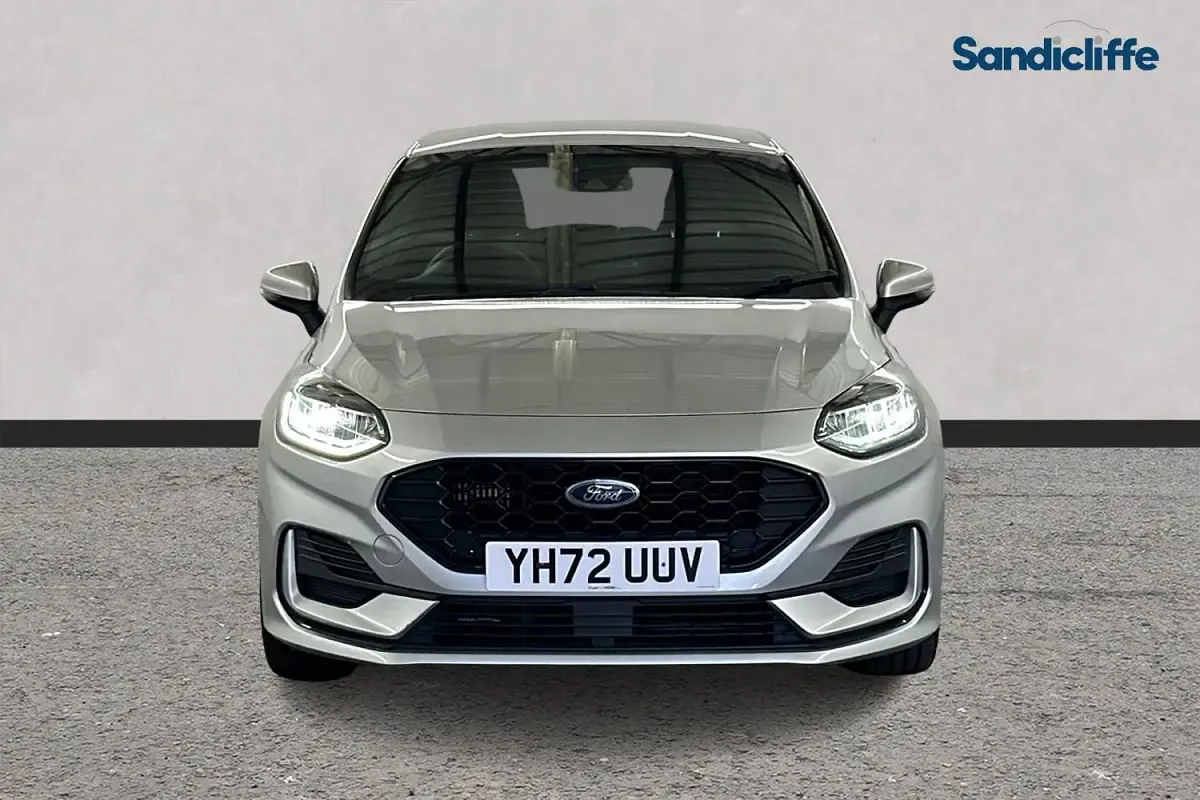 Used Ford Fiesta ST-Line 125 HP (91 kW) 2022 Silver Hatchback