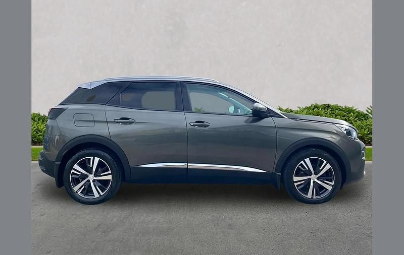 Used Peugeot 3008 Allure 117 HP (86 kW) 2017 Grey SUV