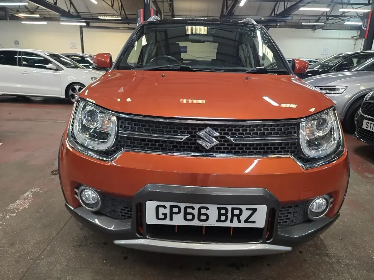 Used Suzuki Ignis SZ5 90 HP (66 kW) 2017 Orange/black SUV