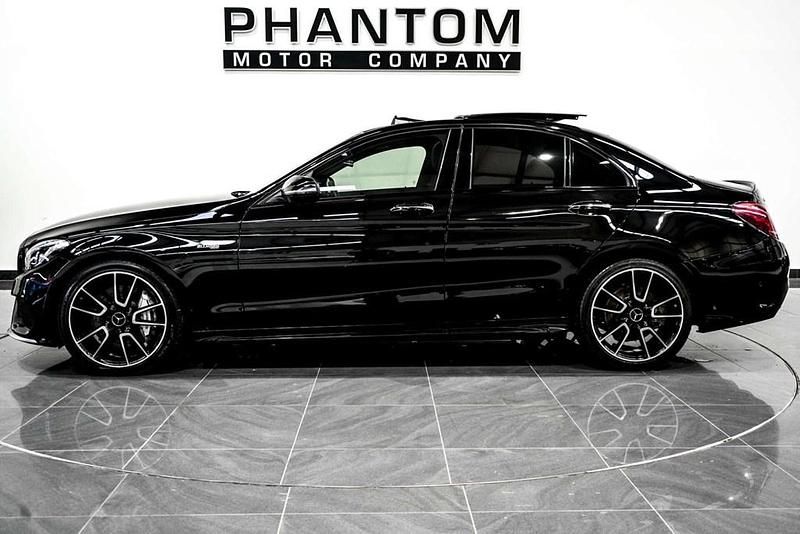 Usado Mercedes C43 AMG Premium 367 HP (269 kW) 2019 Preto Sedan