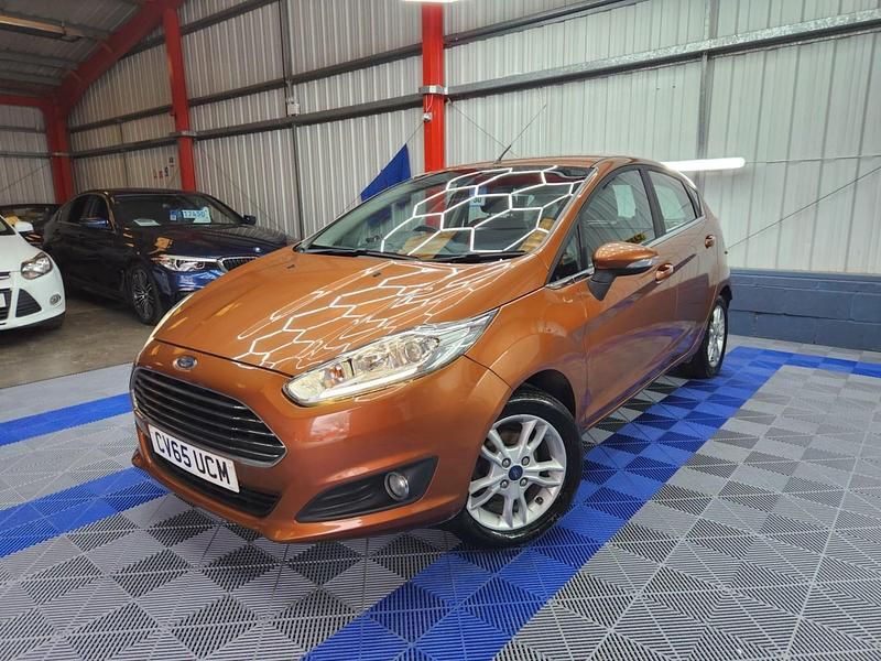 Used Ford Fiesta Zetec 2015 Brown Hatchback