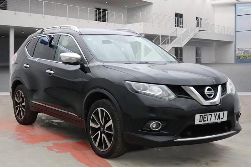 Used Nissan X-Trail Tekna 163 HP (119 kW) 2017 Ebisu black SUV